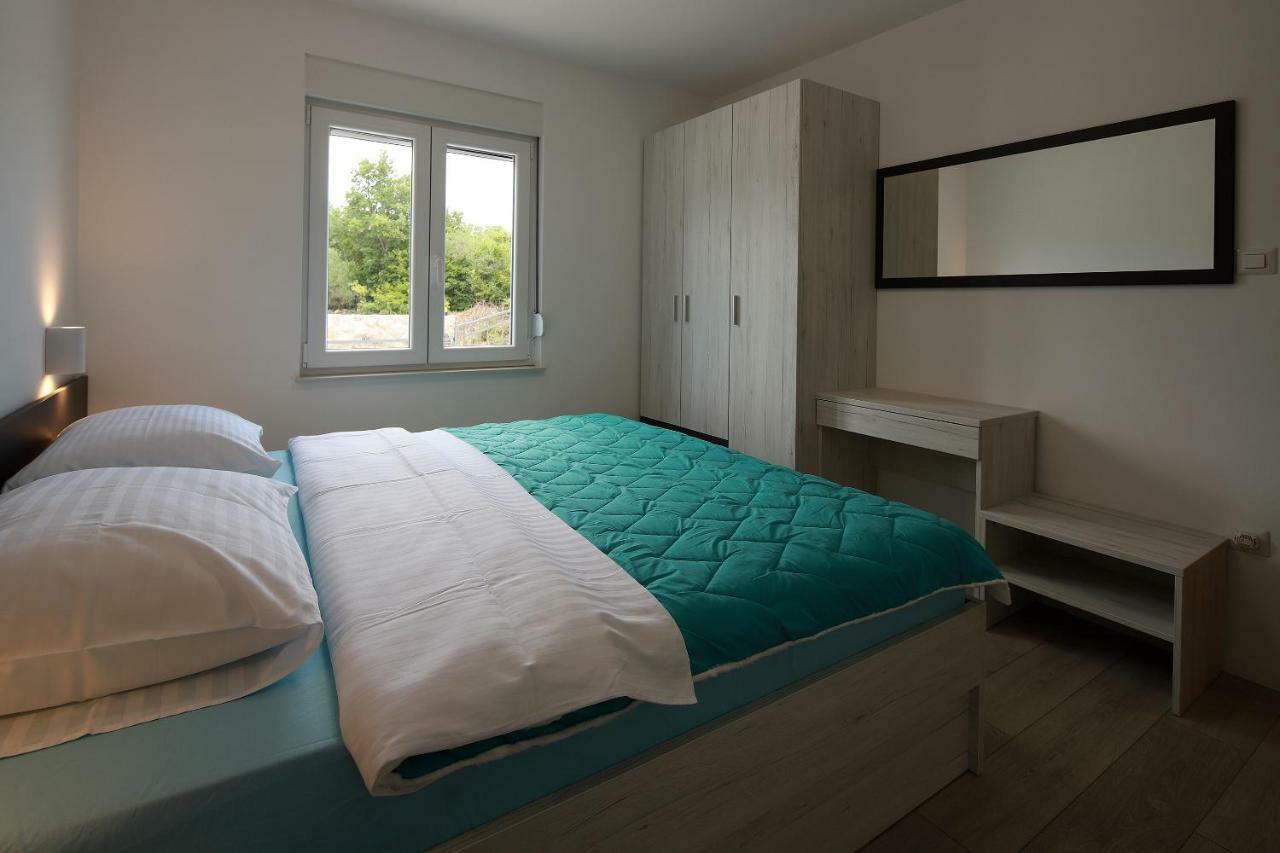 Apartmani Judita Pinezici  Luaran gambar