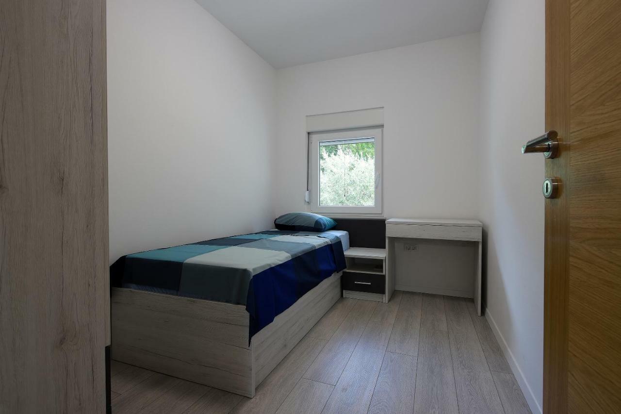 Apartmani Judita Pinezici  Luaran gambar