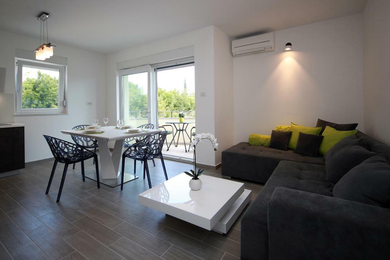 Apartmani Judita Pinezici  Luaran gambar