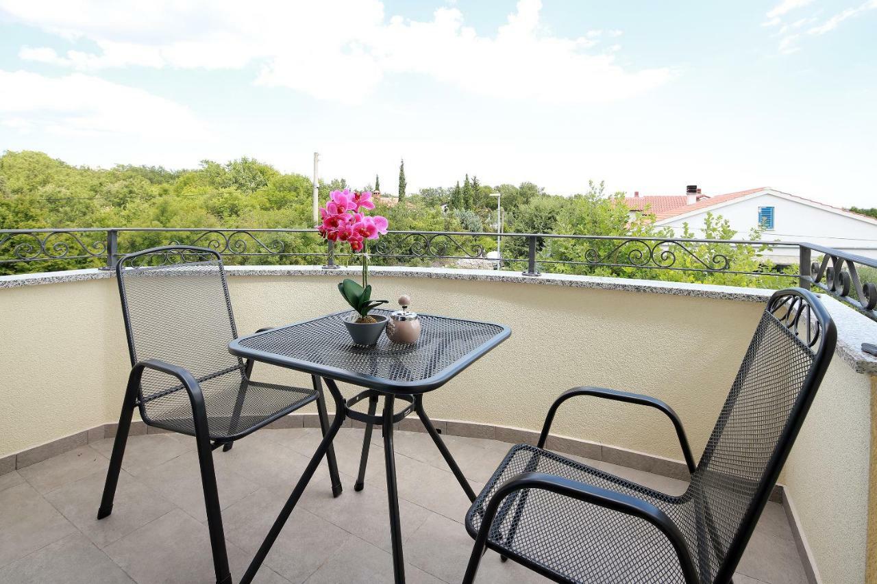 Apartmani Judita Pinezici  Luaran gambar